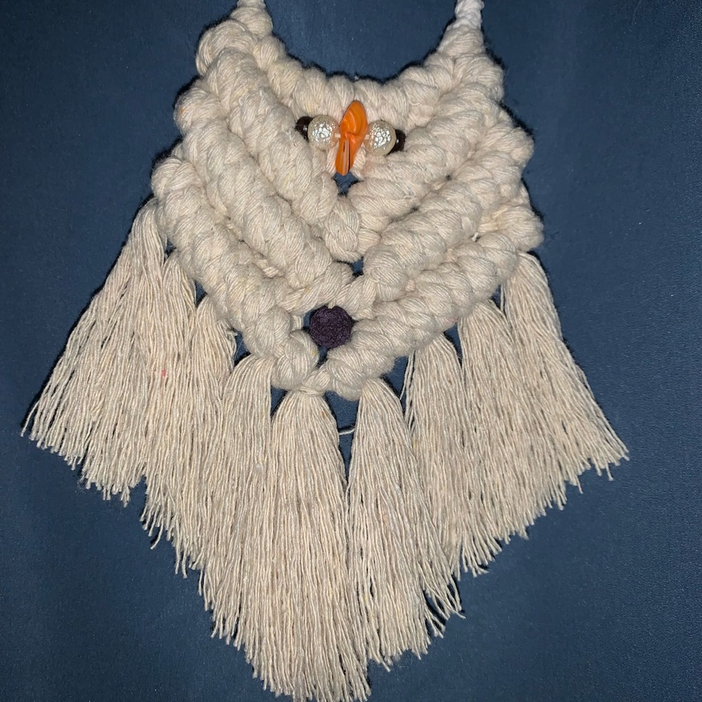 🚫SOLD Handmade Macrame 8.5”